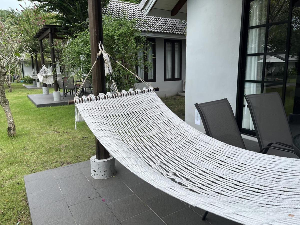 Silan Residence, Koh Phangan - An Authentic Village Experience Дом отдыха Чалоклам